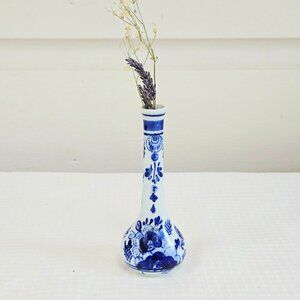 Vintage Mini Delft Blue Vase – Blue & White – GUC – 12 × 5 cm